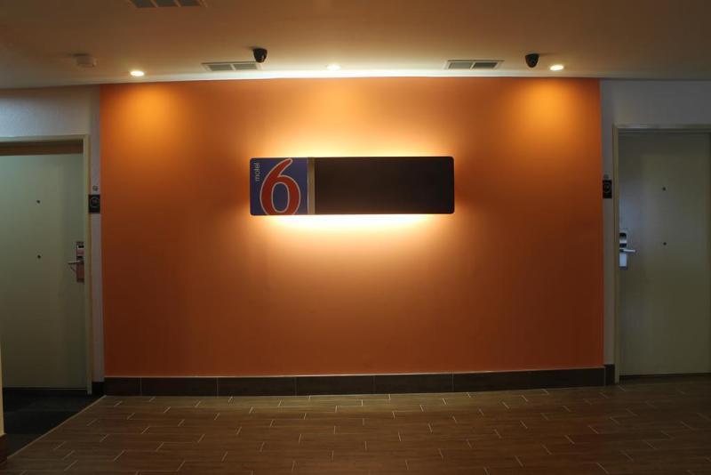 Motel 6-Atlanta, Ga - Downtown Dış mekan fotoğraf